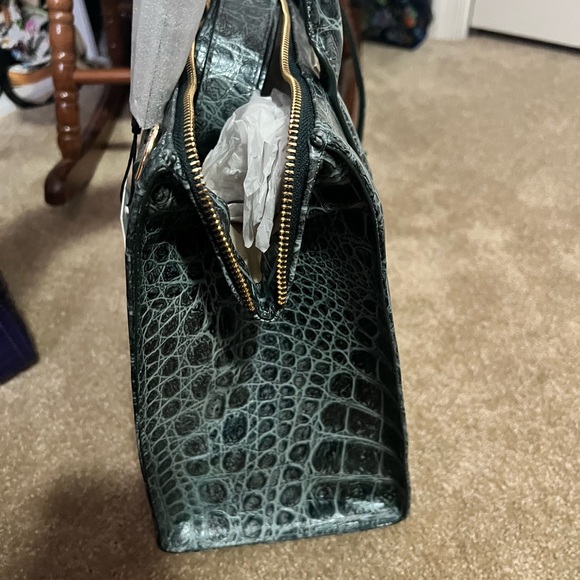 Brand new Brahmin purse! - Picture 4 of 6